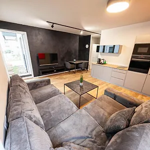 euro-riverway-luxury-apartment.gdanskhotel.org/
